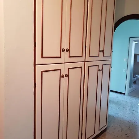 Casa Adua Apartman *